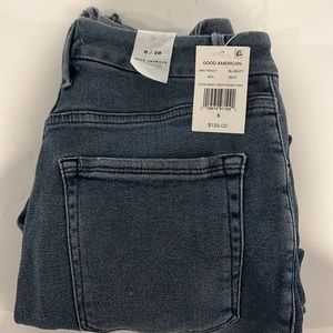 NWT Good American Good Waist Blue Crop Jean